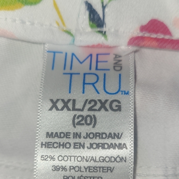 White W Colorful Floral Print Capri Stretchy Jeggings Whimsical Garden Fairy - Picture 5 of 10